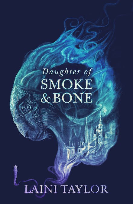 Daughter of Smoke & Bone (Daughter of Smoke & Bone #1)